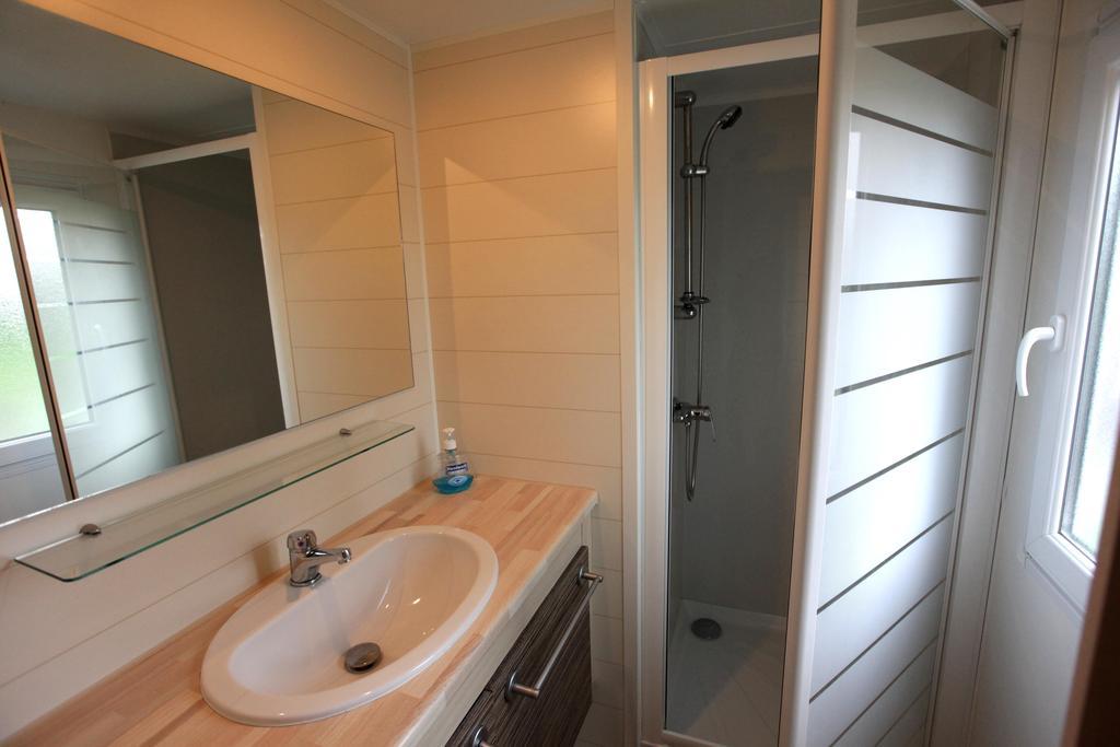 Camping Oase Praha Zlatníky Quarto foto