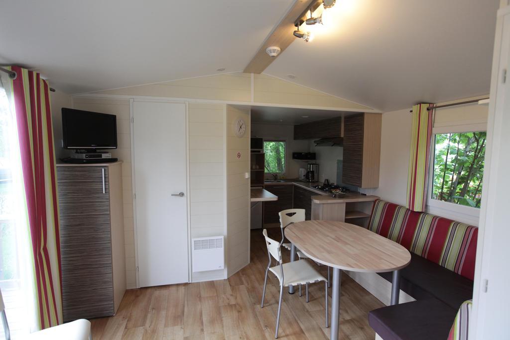 Camping Oase Praha Zlatníky Quarto foto