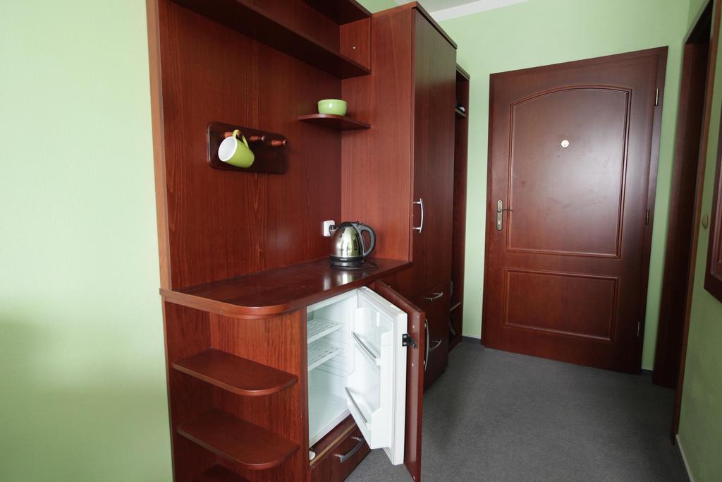 Camping Oase Praha Zlatníky Quarto foto